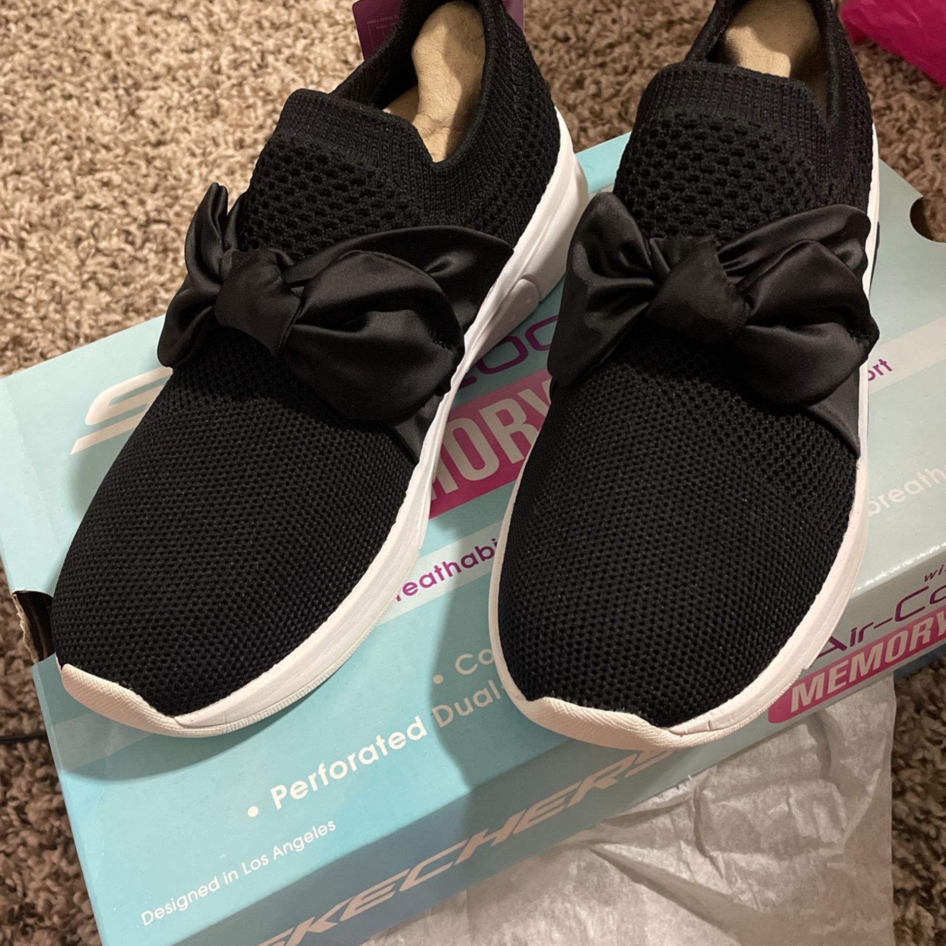 Girls Sketchers
