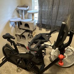 Exercise Bike Bow flex With Screen