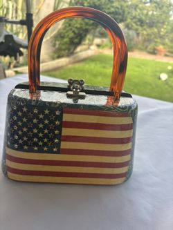American Flag Purse Used With Wooden Handles