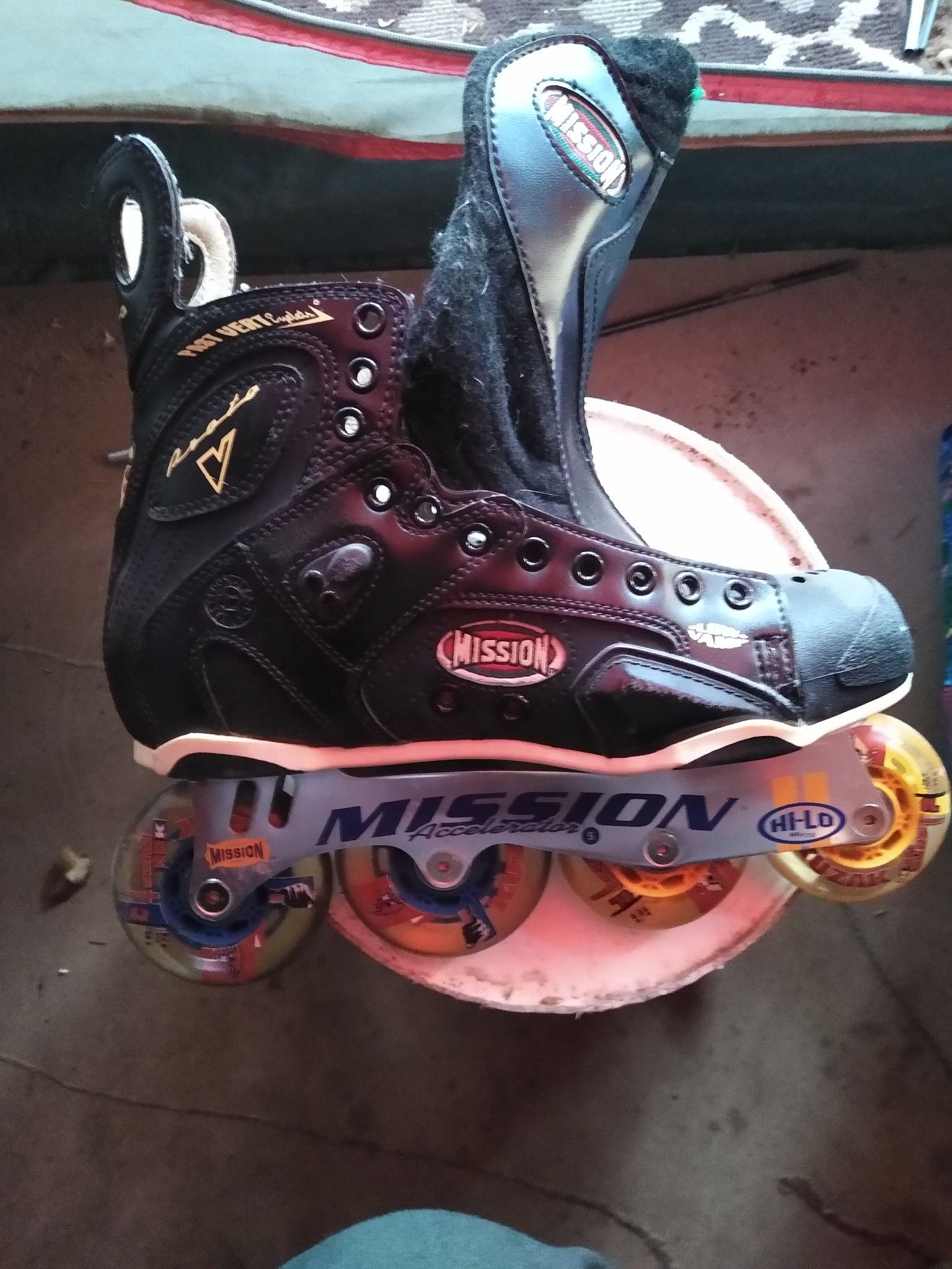 Mission roller blades for Sale in WA OfferUp