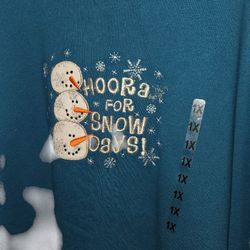 Women's Holiday Sweatshirt 