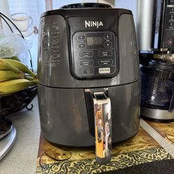 Ninja 4 Qt Air Fryer 