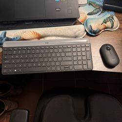 Logitech MK470 Slim Wireless Combo