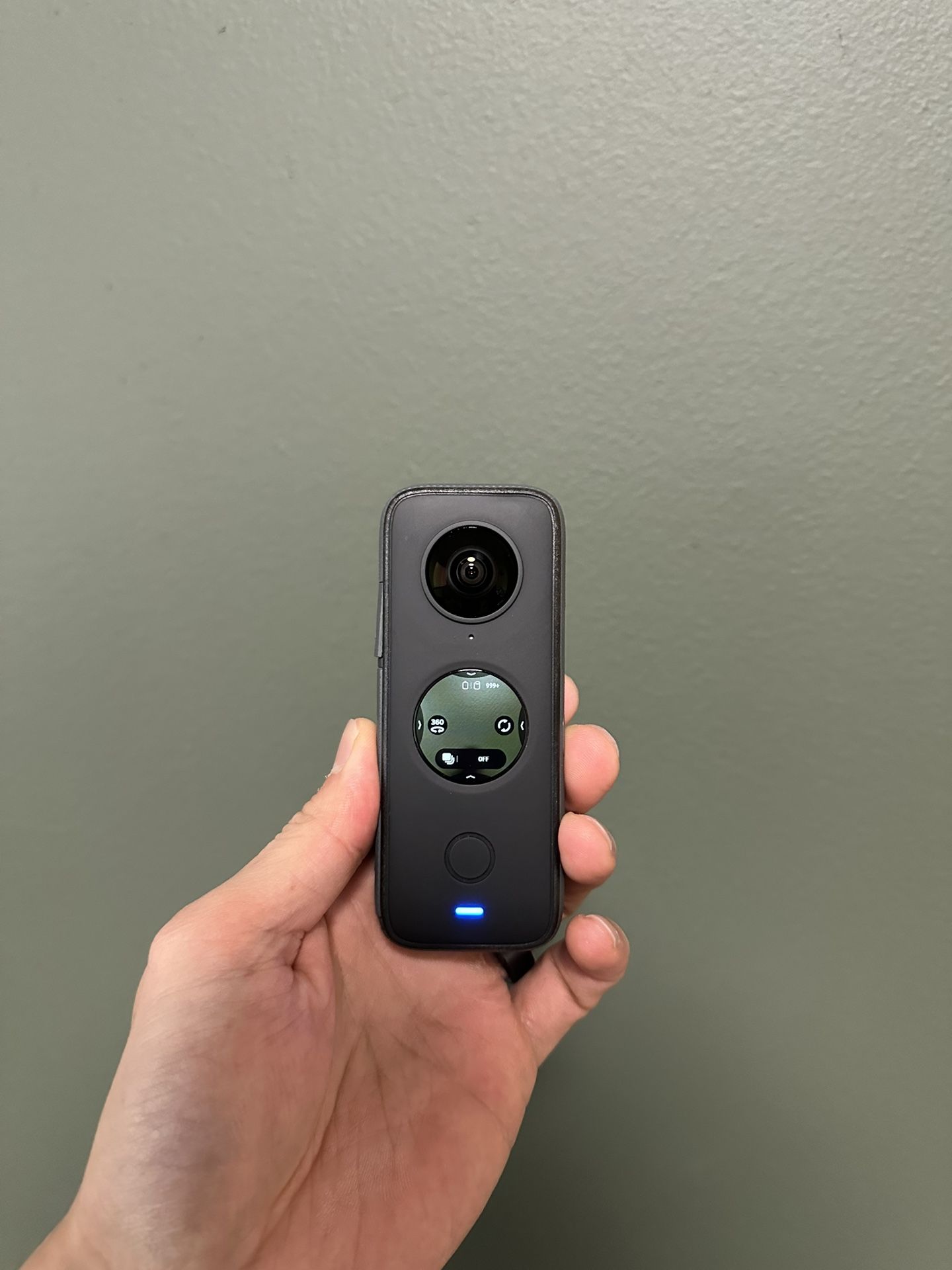 Insta360 ONE X2 - 360° Action Camera Bundle - Great Condition