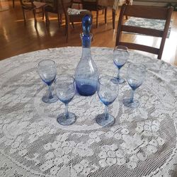 Vintage Blue Wine Decanter And Wine Glass Set