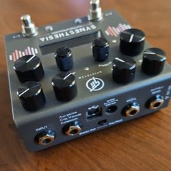 GFI Synesthesia modulation Guitar pedal