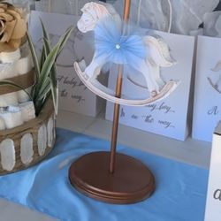Centerpieces 1 Dozen Rocking Horses