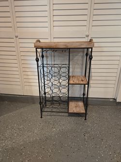 Wine table