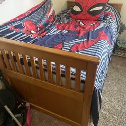 Kids Bed And Dresser With Mirror 