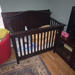 Real Estate Furniture For Sale