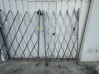 Door fance