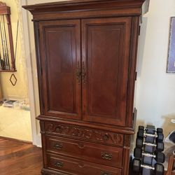 Traditional style mahogany armoire - 37” x 22” x 72”