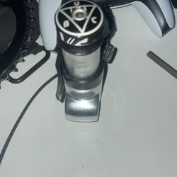 topcaps,fork extender,bolts,star nut,seatpostclamp