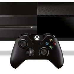 Xbox One (500 GB) + Controller + HDMI and Power Cord + Games