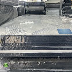QUEEN SIZE ENGLANDER EUROTOP MATTRESS & BOX SPRING BED SET