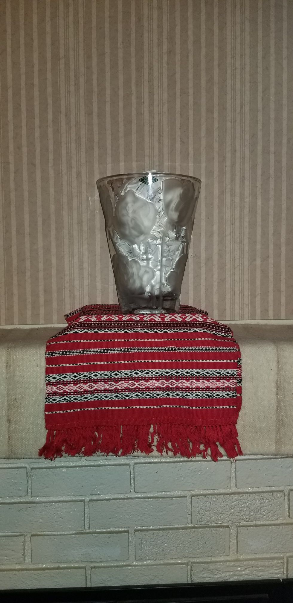 Shannon crystal vase