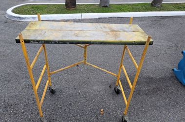 4 Ft Foldable Scaffold