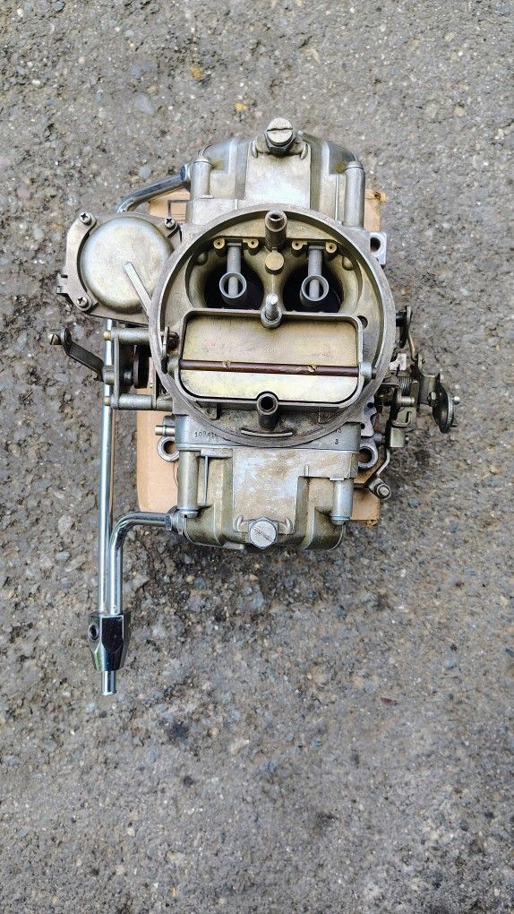Holley 750cfm Vacuum Secondary Carburetor 