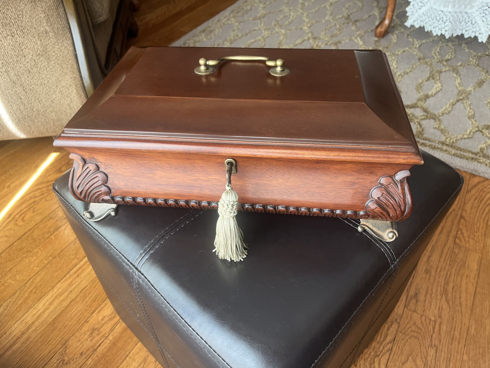 Jewelry Chest with lock