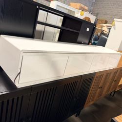 6Ft TV stand white color with LED lights $130