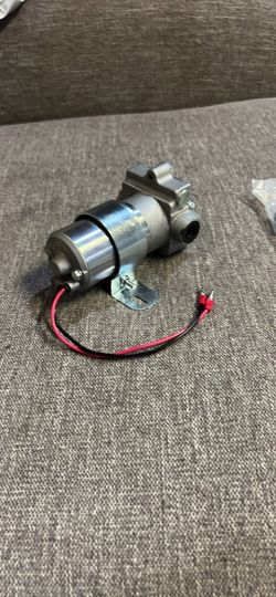 Electric Fuel Pump with Mounting Bracket
