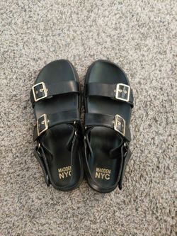 Madden NYC  size 11 sandals
