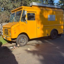 Chevy Gruman Van