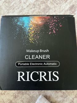 Makeup Brush Cleaner