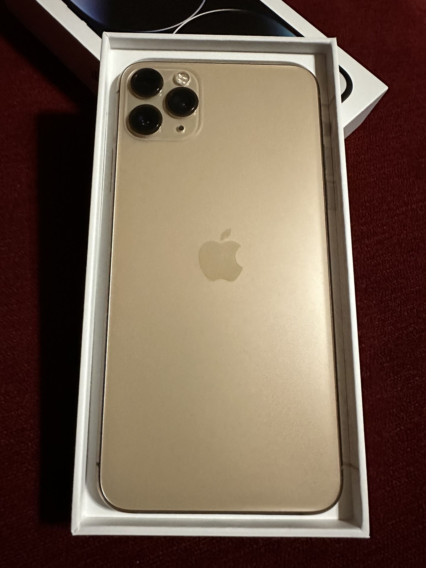 iPhone 11 Pro Max 64GB “Unlocked