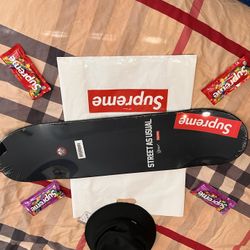 Supreme Skateboard 