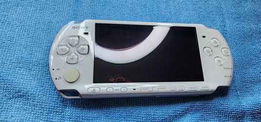 Sony PSP 3000 Pearl White Modded for Sale in Corona, CA - OfferUp