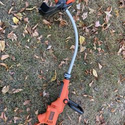 Black & Decker GH3000 7.5amp Electric Corded String Edger Trimmer