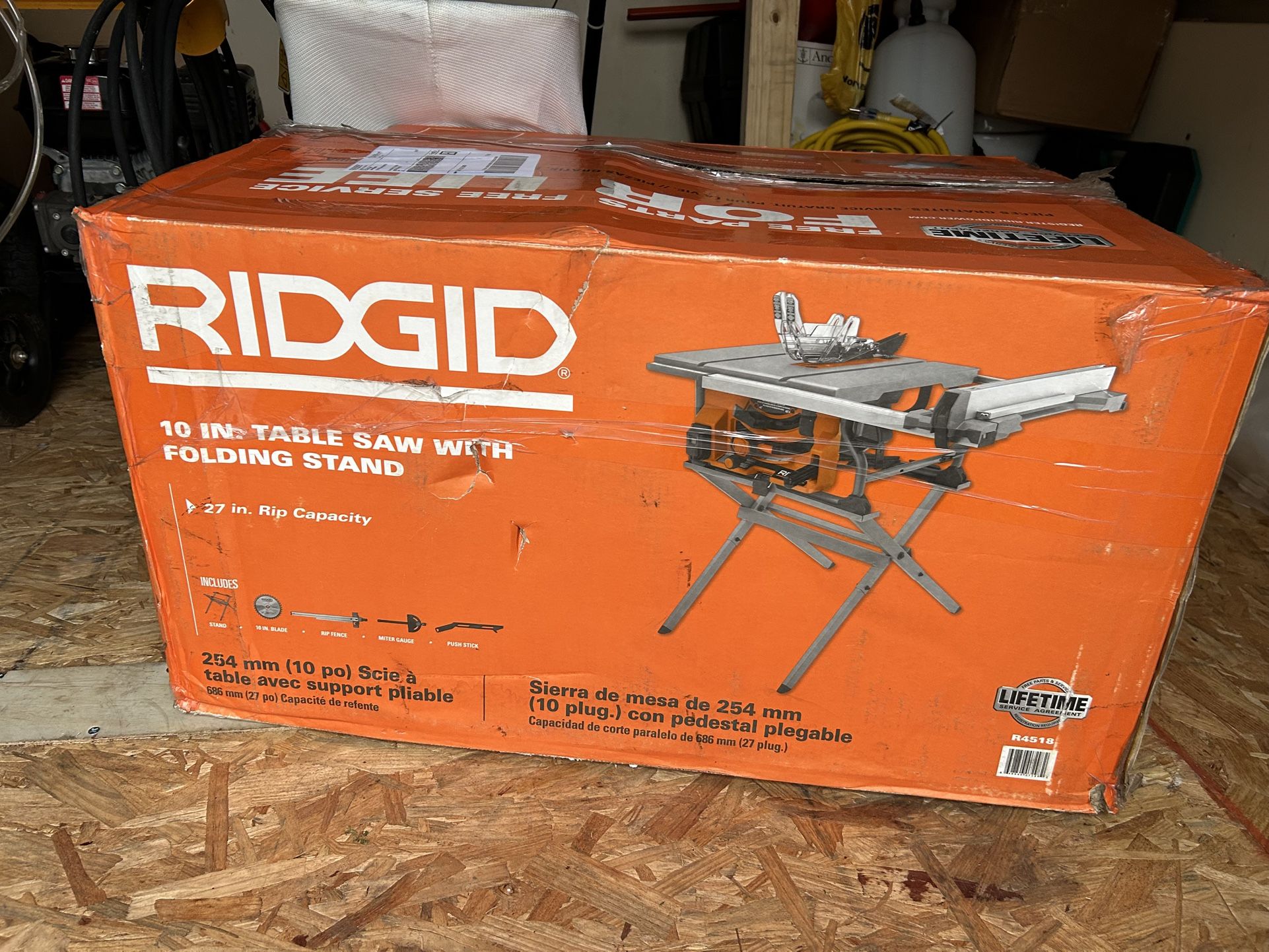 RIGID R4518 10 IN TABLE SAW WITH FOLDING STAND