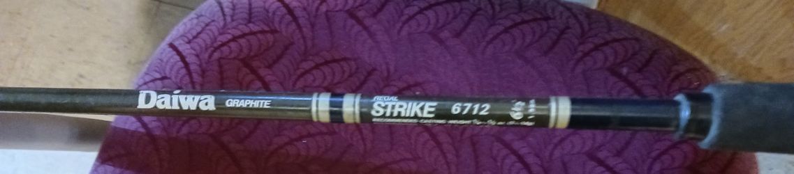 VINTAGE DAIWA REGAL STRIKE 6712 GRAPHITE ROD & DAIWA SKA1355 SPINNING REEL READ DESCRIPTION/SEE PICS