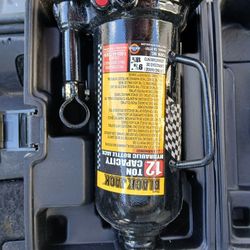 12 Ton Hydraulic Bottle Jack