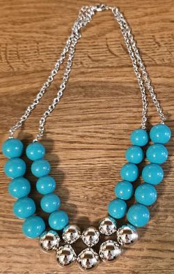 Green & Silver Costume Necklace