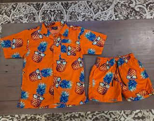 Boys M/L Hawaiian leisure cruise suit, button up shirt with shorts