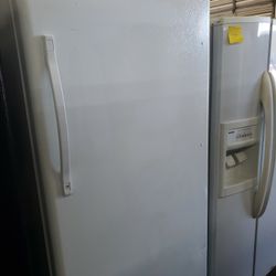 Ge Haier Up Right Freezer 21cf Frost Free 