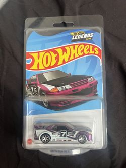 2022 Hot Wheels Legends Tour Exclusive Nissan Skyline GT-R (R32