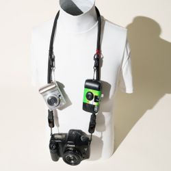 42" Black Rope Camera Strap w/ Peak Design Anchors & Accessorie Mounts