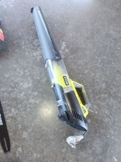 Leaf blower