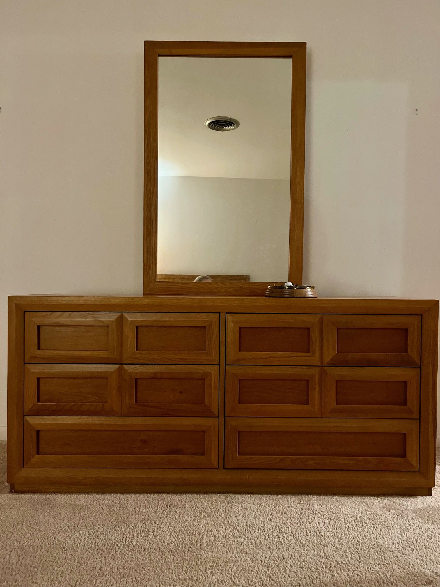 Oak Bedroom Set- queen. NEEDS TO GO THIS WEEKEND