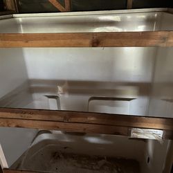 Florestone Fiberglass Bath & Shower Surround