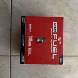 Milwaukee Router M18. Tool Only