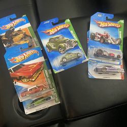 Hot Wheels Treasure Hunts 