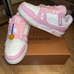 LV Trainer Size 6.5-7 ($140)