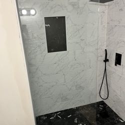 Custom Glass Splash Guard 31’’ X 78’’