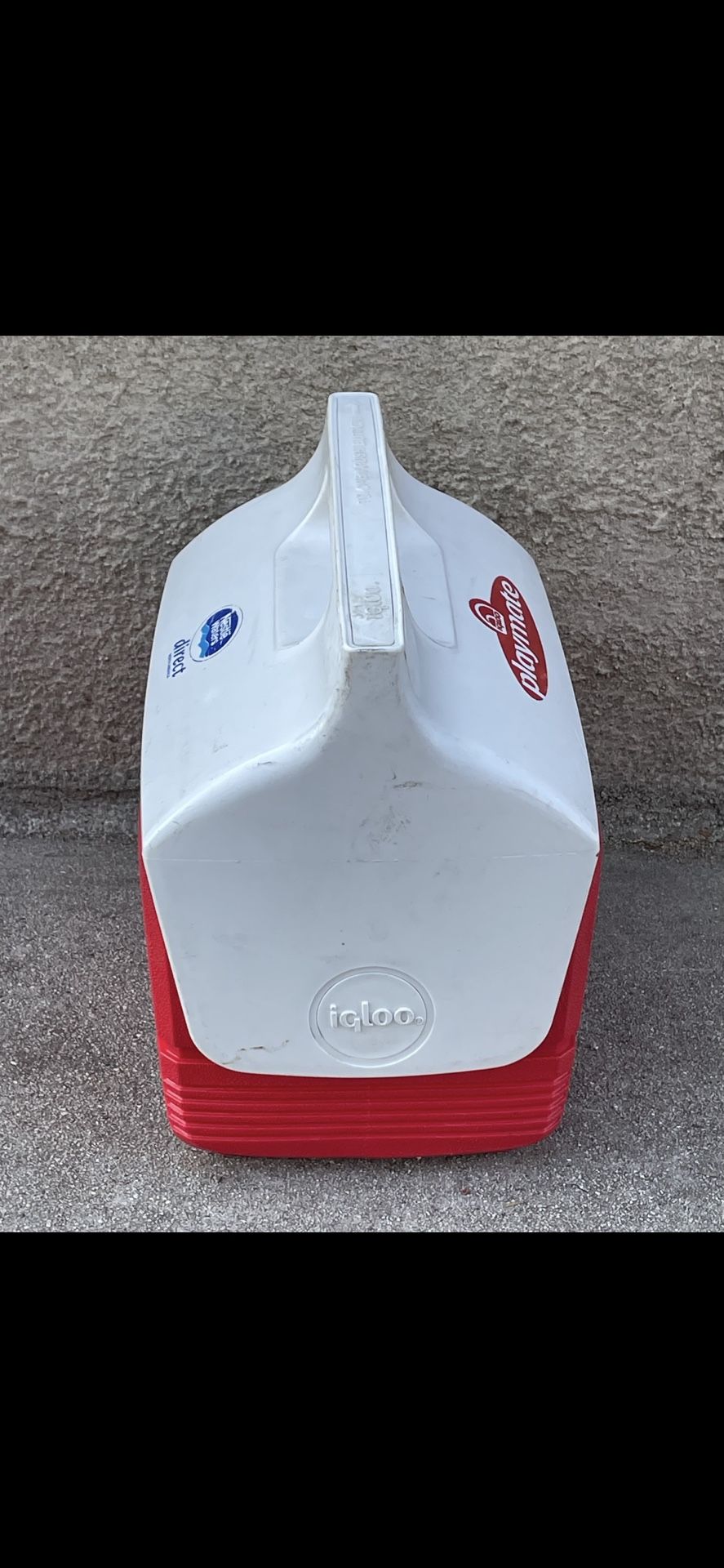 IGLOO COOLER 10x10x7inch firm price IN EAGLE ROCK