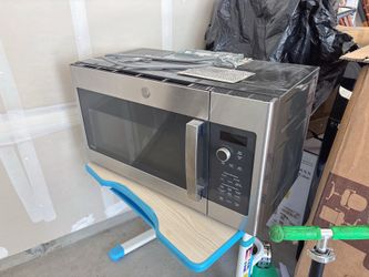 Genuine GE Profile Over-the-Range Microwave Oven, Model PVM9215SK6SS Excellent condition  Only used for 1 year and switch to slanted range hood   * Ge