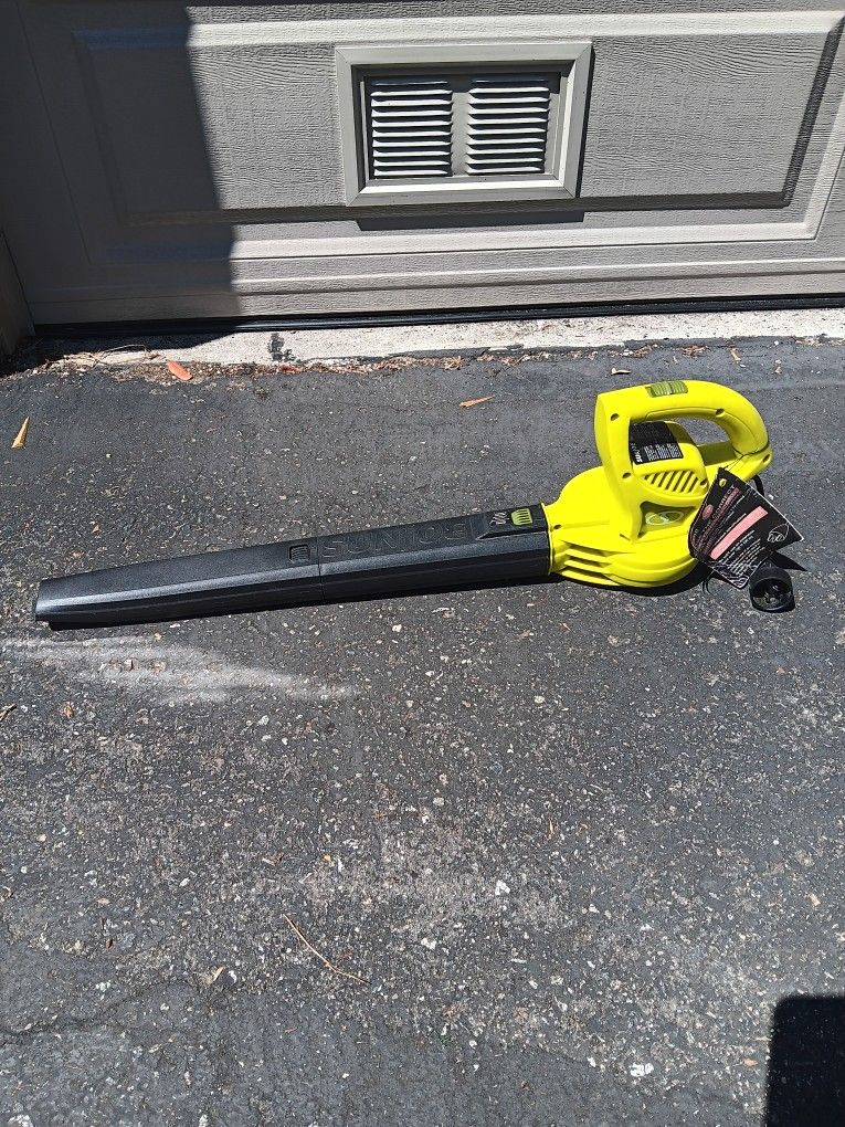 Sunjoe Electric Leaf Blower